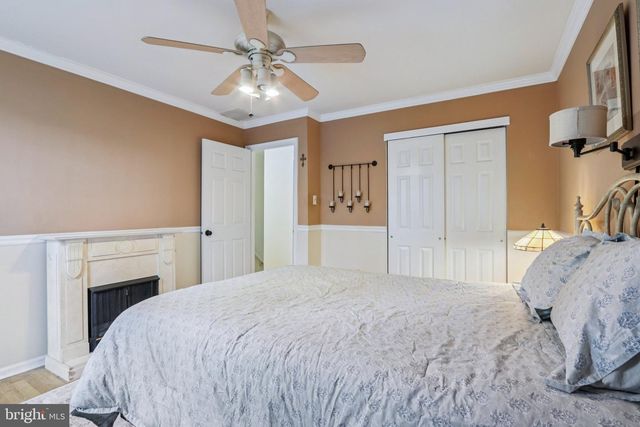 8 DARTMOUTH COURT, Marlton, NJ 08053