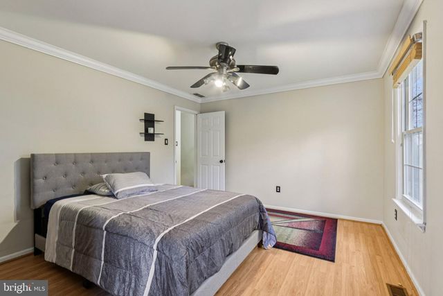 8 DARTMOUTH COURT, Marlton, NJ 08053