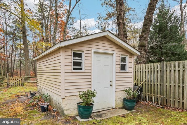 8 DARTMOUTH COURT, Marlton, NJ 08053