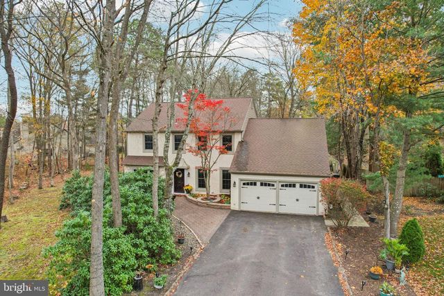 8 DARTMOUTH COURT, Marlton, NJ 08053