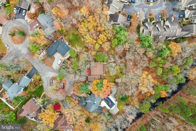 8 DARTMOUTH COURT, Marlton, NJ 08053