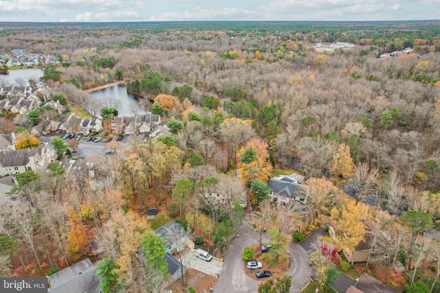 8 DARTMOUTH COURT, Marlton, NJ 08053