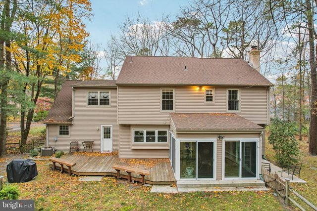 8 DARTMOUTH COURT, Marlton, NJ 08053