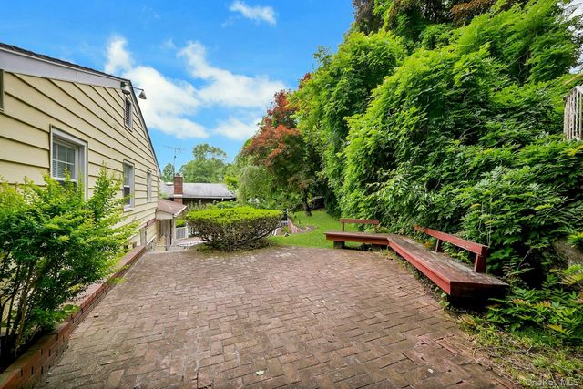 247 S Healy Avenue, Scarsdale, NY 10583