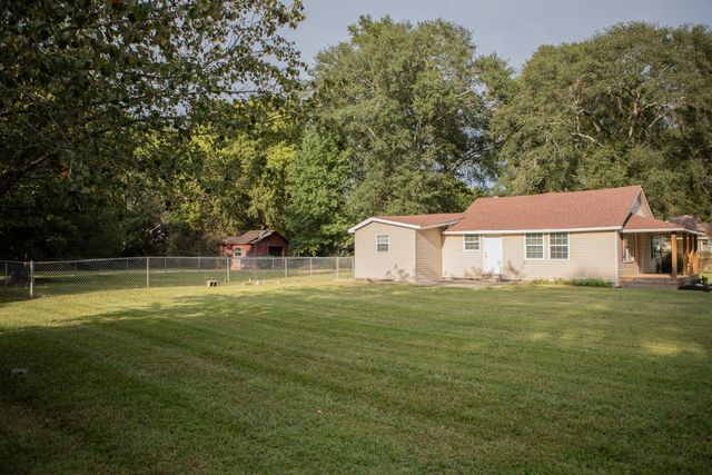 171 Moore Street, Summerville, GA 30747