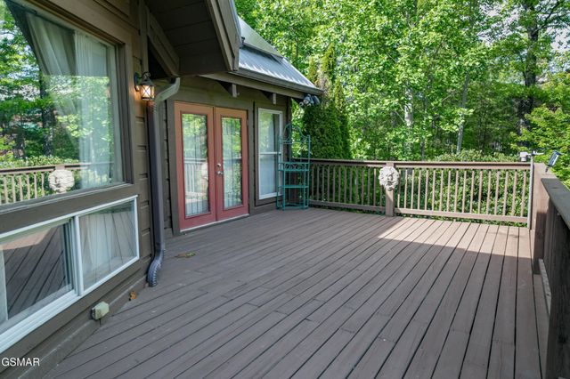 4482 Whetstone Road, Sevierville, TN 37862