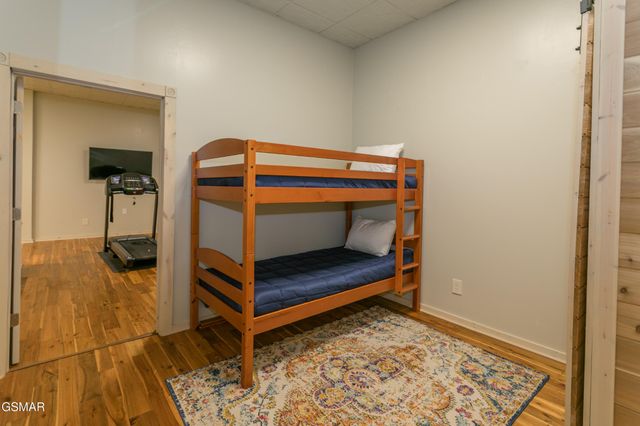 4482 Whetstone Road, Sevierville, TN 37862