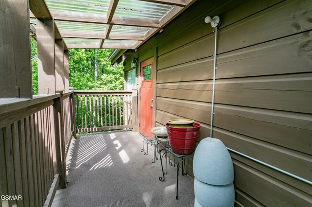 4482 Whetstone Road, Sevierville, TN 37862