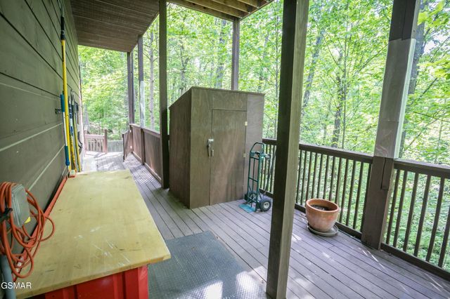 4482 Whetstone Road, Sevierville, TN 37862