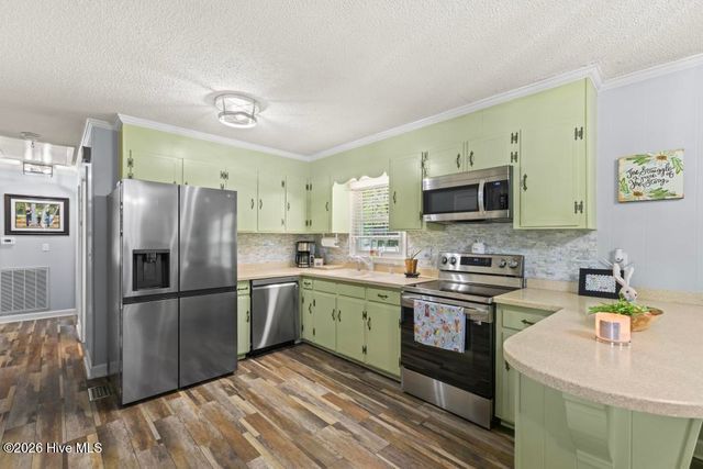 481 S Railroad Avenue, Beulaville, NC 28518