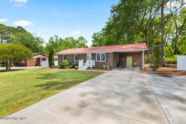 481 S Railroad Avenue, Beulaville, NC 28518