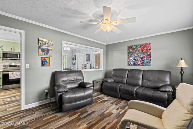 481 S Railroad Avenue, Beulaville, NC 28518