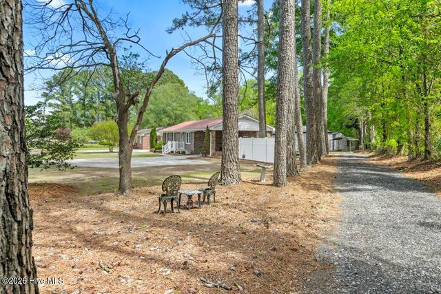 481 S Railroad Avenue, Beulaville, NC 28518