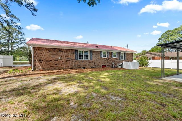 481 S Railroad Avenue, Beulaville, NC 28518