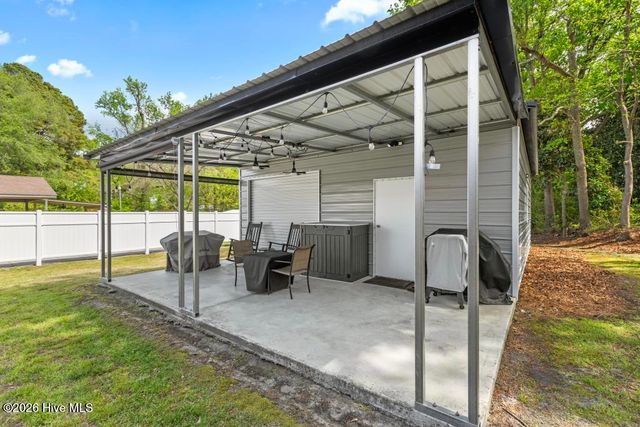 481 S Railroad Avenue, Beulaville, NC 28518