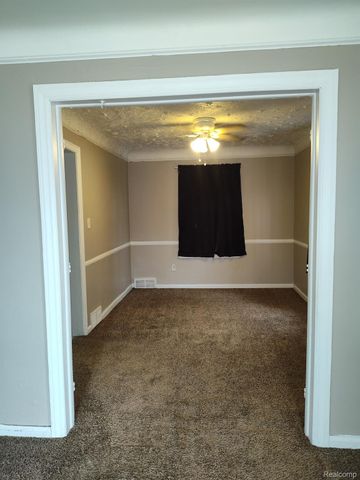 8573 Manor Street, Detroit, MI 48204