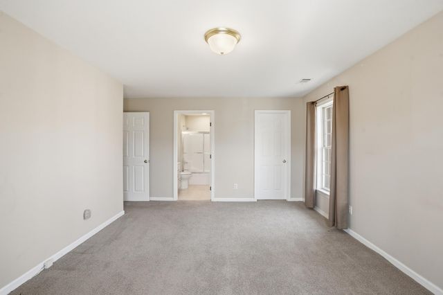 2711 Georgetowne Drive B2, Highland, IN 46322