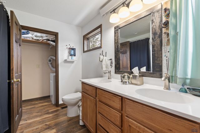 24568 SADDLEBACK DR, Hermosa, SD 57744