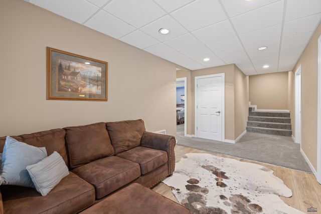 24568 SADDLEBACK DR, Hermosa, SD 57744