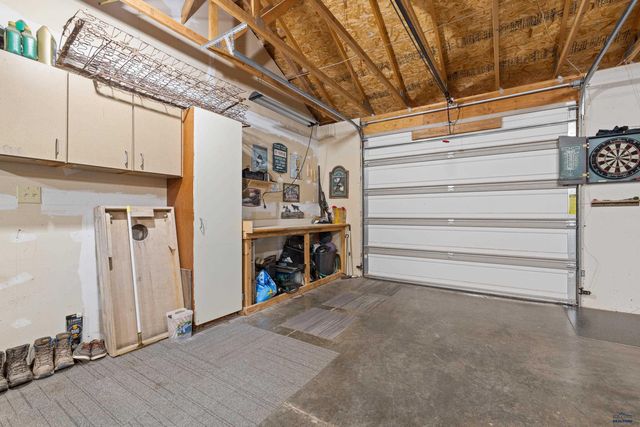 24568 SADDLEBACK DR, Hermosa, SD 57744