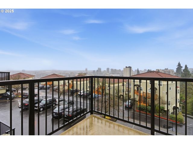 303 Nw Uptown Ter 2B, Portland, OR 97210