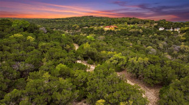 600 N Angel Light DR, Spicewood, TX 78669