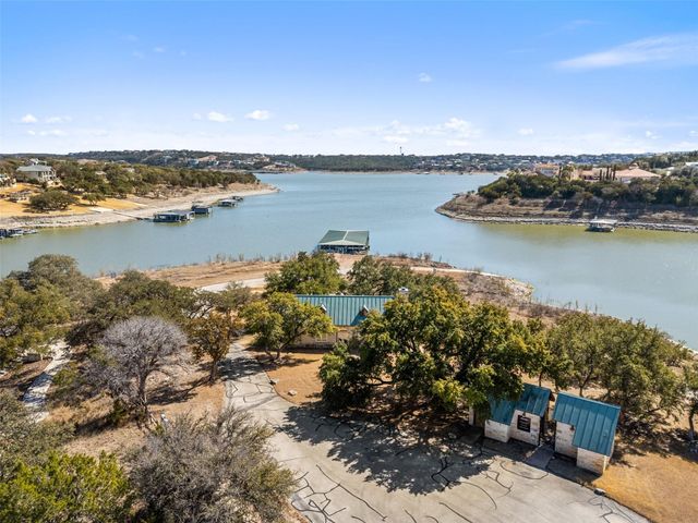 600 N Angel Light DR, Spicewood, TX 78669