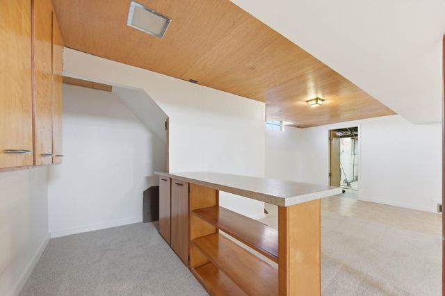 804 W 32nd St N, Wichita, KS 67204