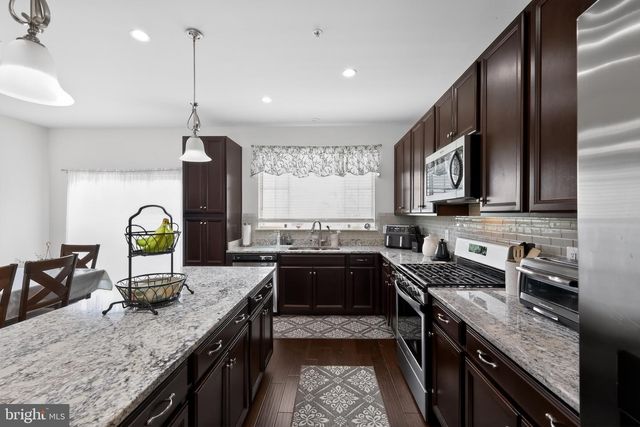 8452 RANDELL RIDGE RD, Frederick, MD 21704