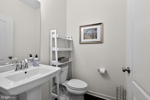 8452 RANDELL RIDGE RD, Frederick, MD 21704
