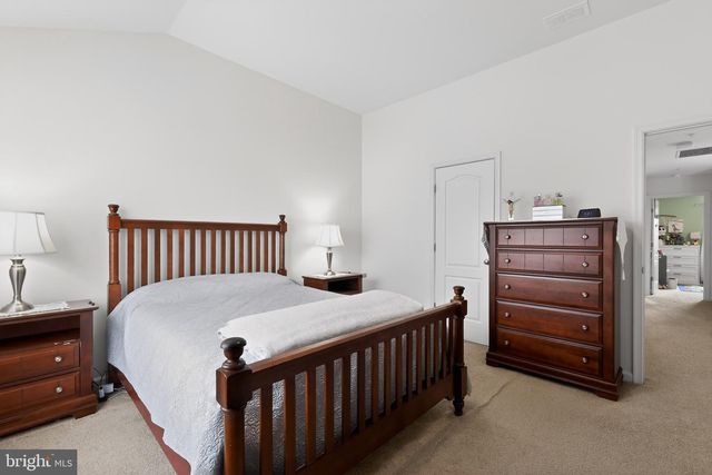 8452 RANDELL RIDGE RD, Frederick, MD 21704