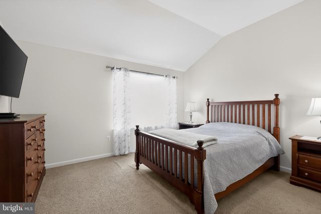 8452 RANDELL RIDGE RD, Frederick, MD 21704