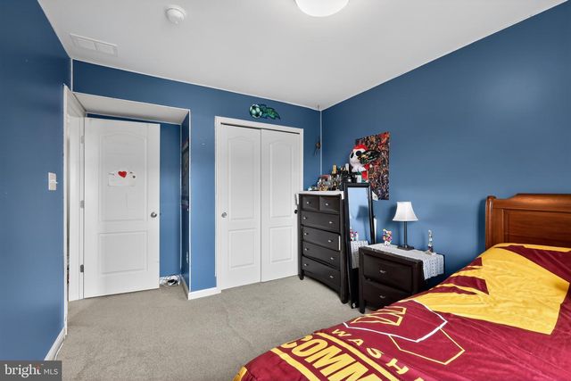8452 RANDELL RIDGE RD, Frederick, MD 21704