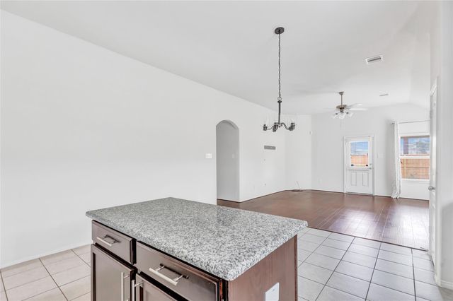 319 American Black Bear Drive, Crosby, TX 77532