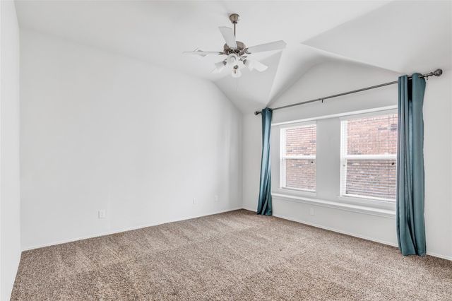 319 American Black Bear Drive, Crosby, TX 77532