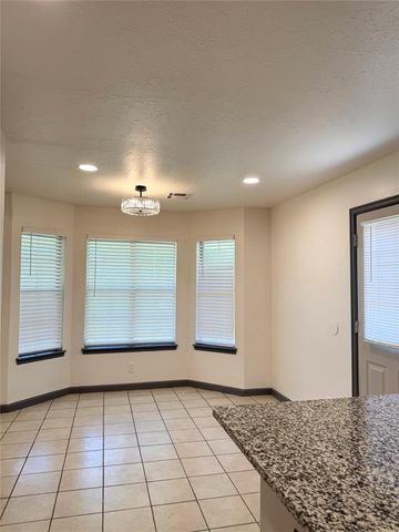 1102 Dustin Drive, Edmond, OK 73003