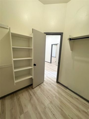 1102 Dustin Drive, Edmond, OK 73003