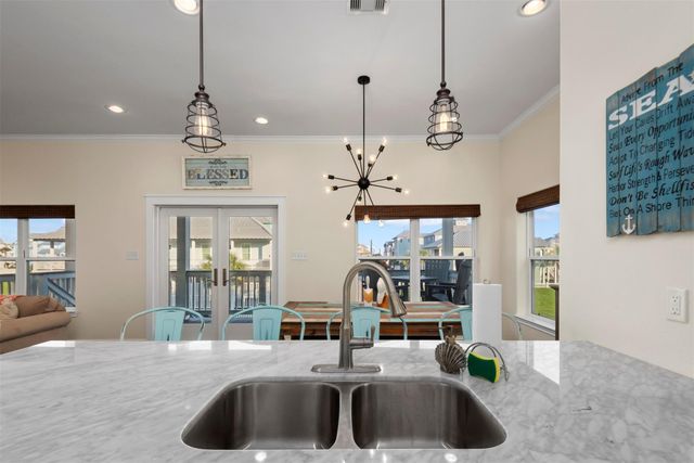 11446 Sea Butterfly, Galveston, TX 77554