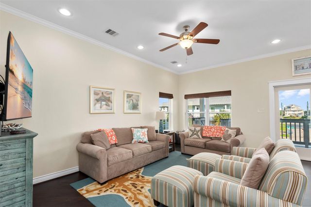 11446 Sea Butterfly, Galveston, TX 77554