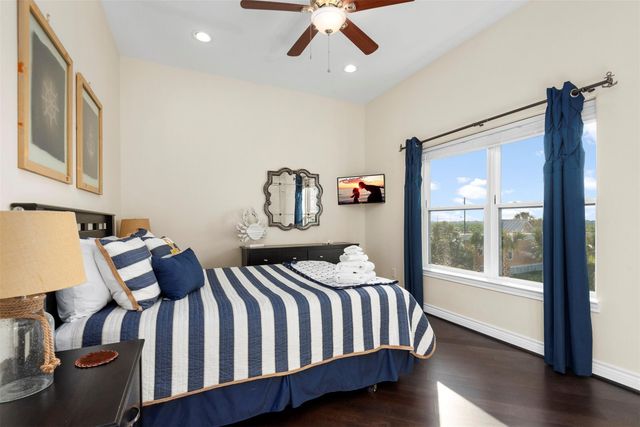 11446 Sea Butterfly, Galveston, TX 77554