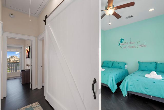 11446 Sea Butterfly, Galveston, TX 77554