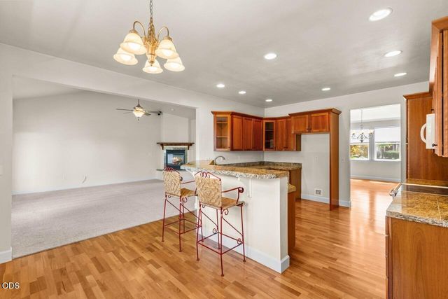 1151 Arrowhead Trail, Eagle Point, OR 97524
