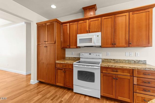 1151 Arrowhead Trail, Eagle Point, OR 97524