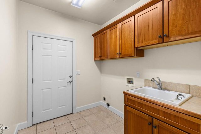 1151 Arrowhead Trail, Eagle Point, OR 97524