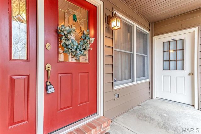 390 Portsmouth Drive, St Charles, MO 63303