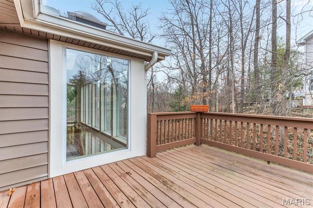 390 Portsmouth Drive, St Charles, MO 63303