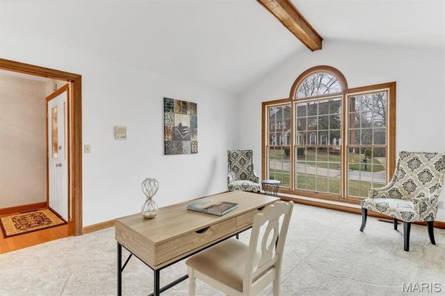 390 Portsmouth Drive, St Charles, MO 63303