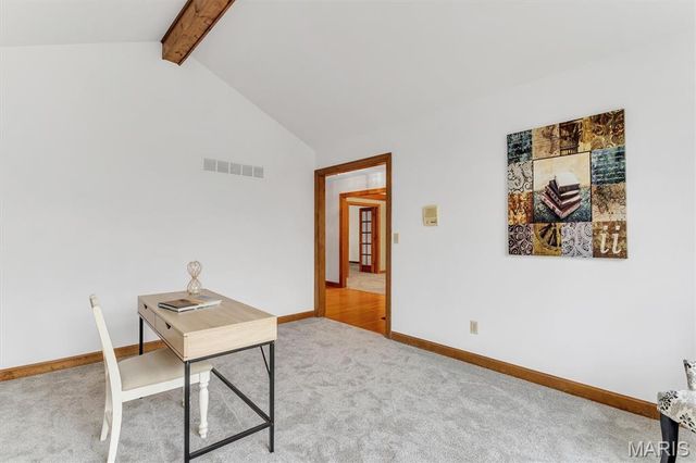 390 Portsmouth Drive, St Charles, MO 63303