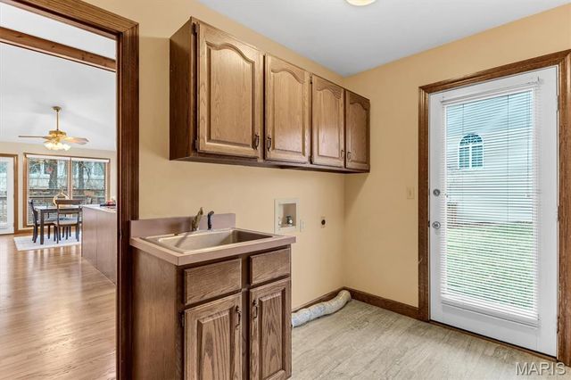 390 Portsmouth Drive, St Charles, MO 63303