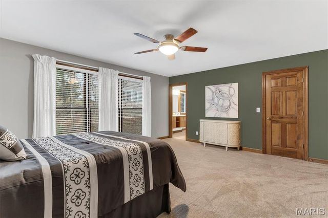 390 Portsmouth Drive, St Charles, MO 63303